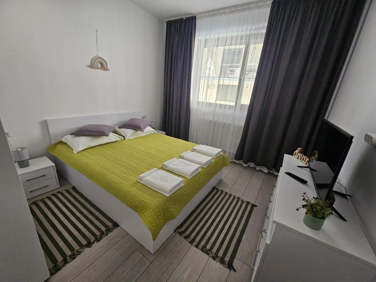 Summer Crib Mamaia-Sat Неводарі Екстер'єр фото